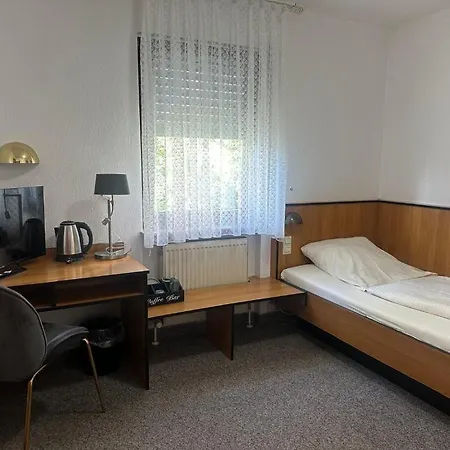 Traube Oeffingen 3*